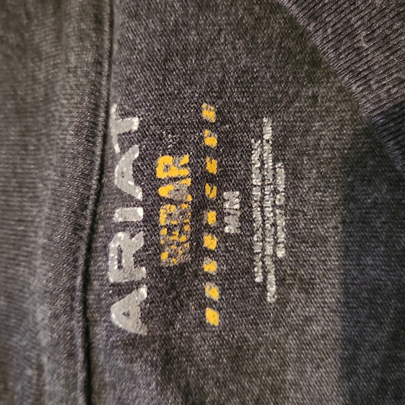 Ariat mens medium T-shirt - Picture 3 of 3